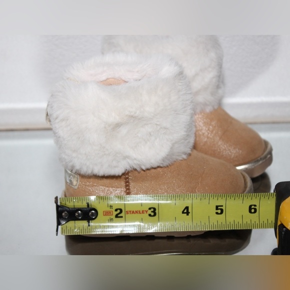 Nautica Toddler Girls Winter Boots with Fur Size 5 - Picture 7 of 7